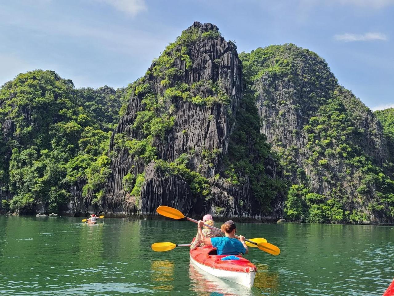 Cat Ba Island Garden Homestay - Papillon Екстер'єр фото